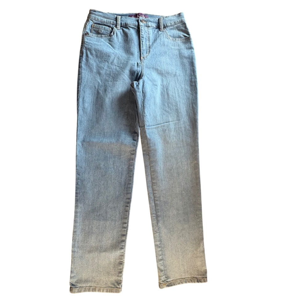 Gloria‎ Vanderbilt Amanda Jeans Womens 8 Light Blue Straight Leg Stretch EUC